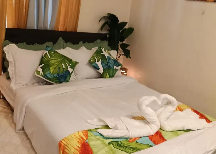The Viceroy Tower Staycation At Mckinley Hills Taguig Hotel Manila